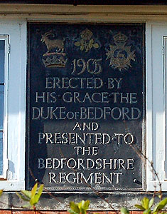 Plaque on 26 and 28 High Street March 2011